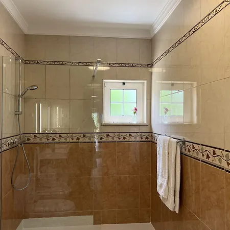 Tranberg Oda ve Kahvaltı 4*